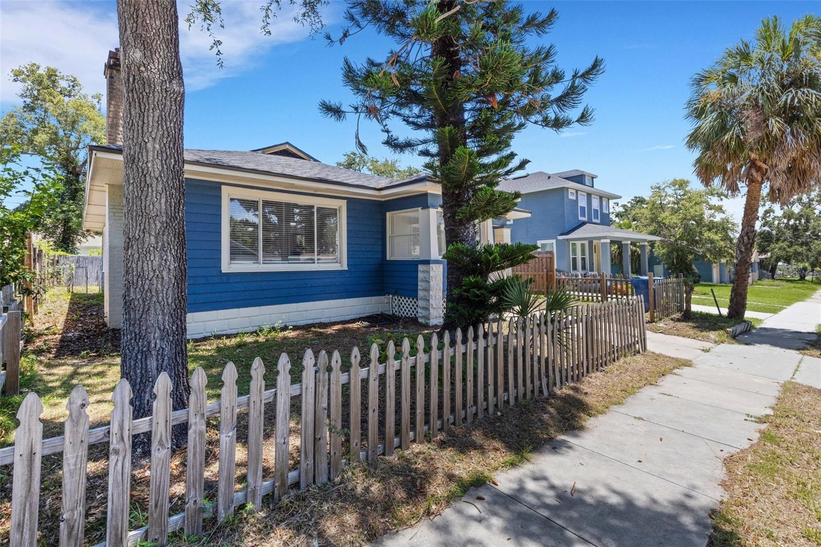 Image 43 of 43 For 835 14th Avenue S