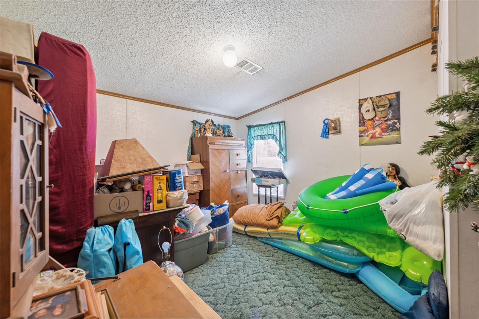 Listing photo id 21 for 9850 Appaloosa Avenue