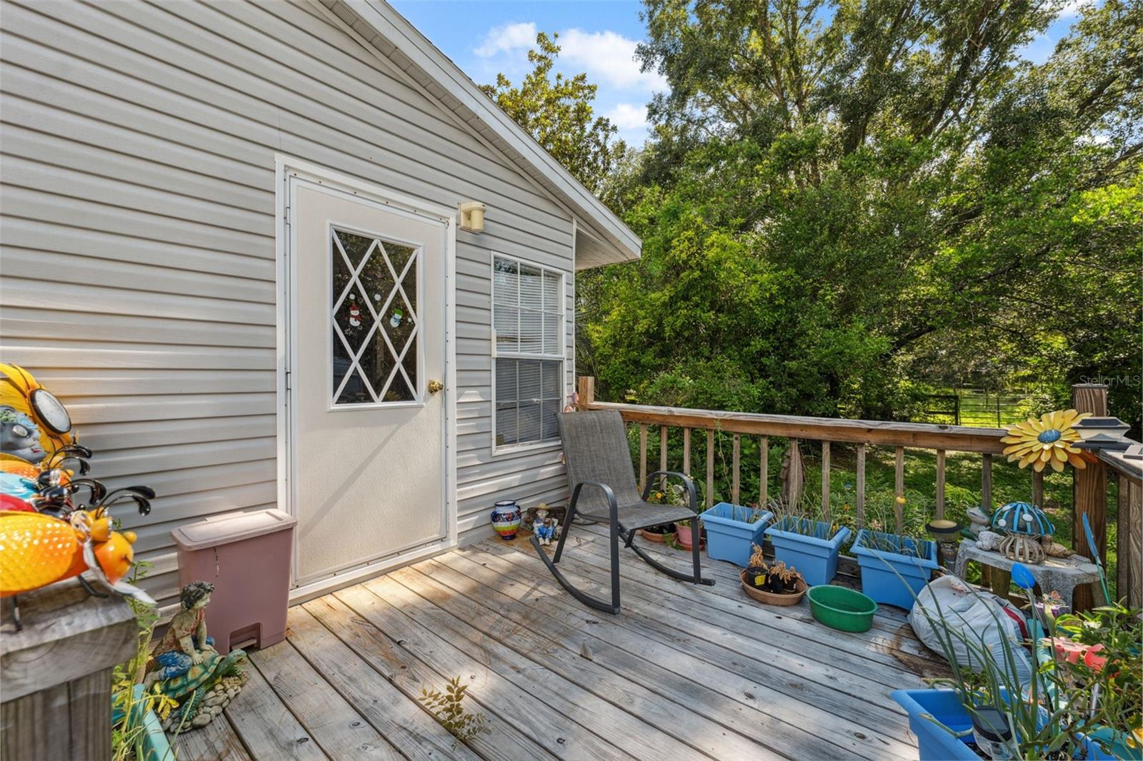 Listing photo id 23 for 9850 Appaloosa Avenue
