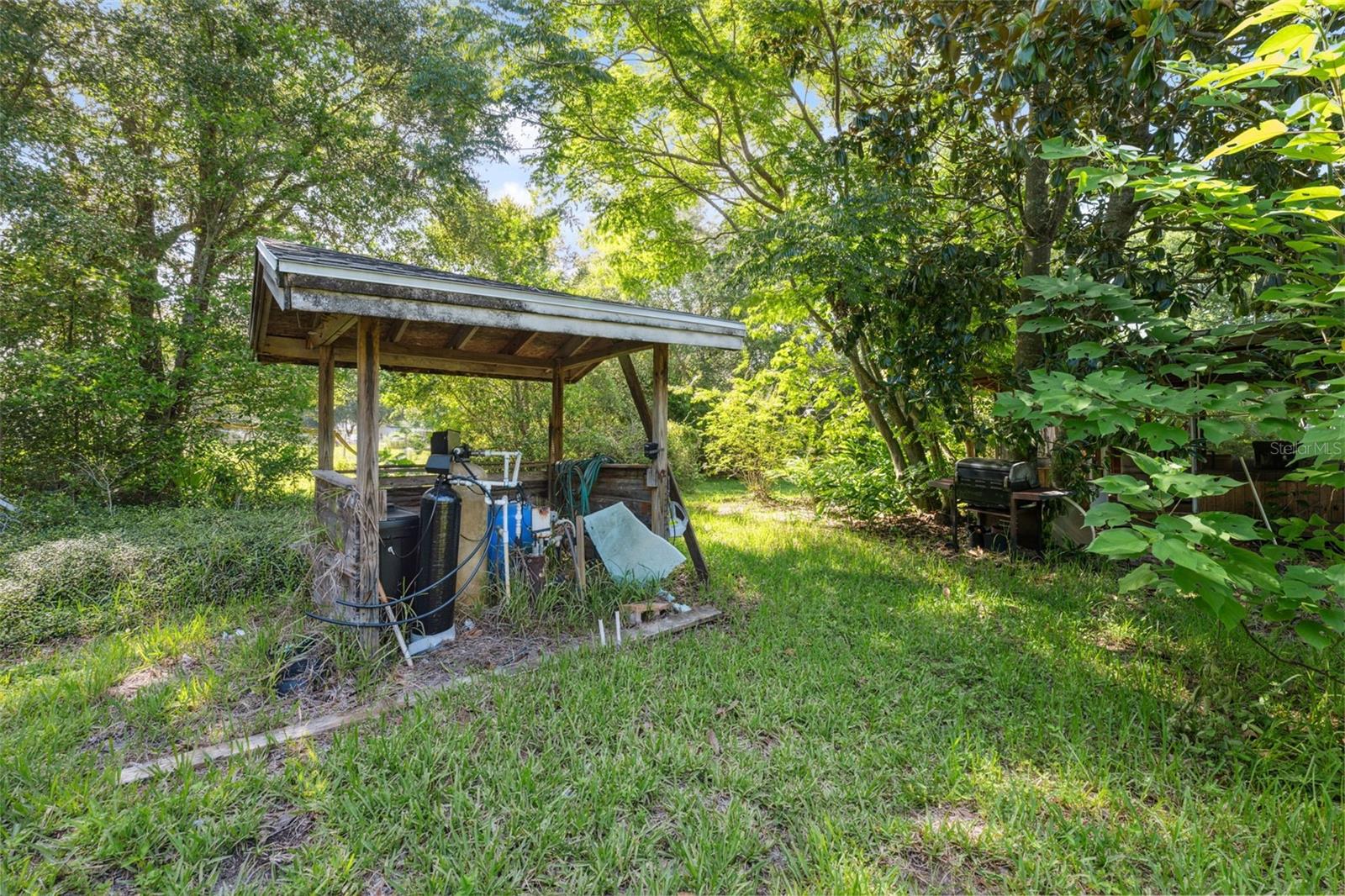Listing photo id 28 for 9850 Appaloosa Avenue