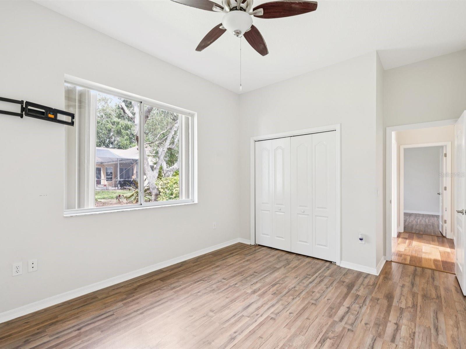 Image 22 of 37 For 5903 Cachette De Riviera Court