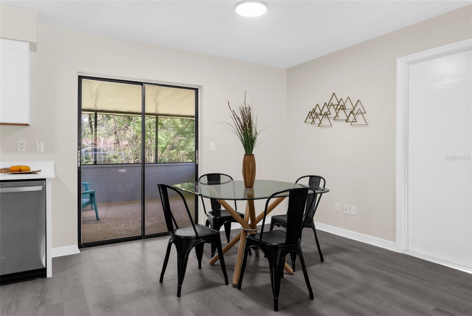 Image 16 of 25 For 5215 Azalea Circle