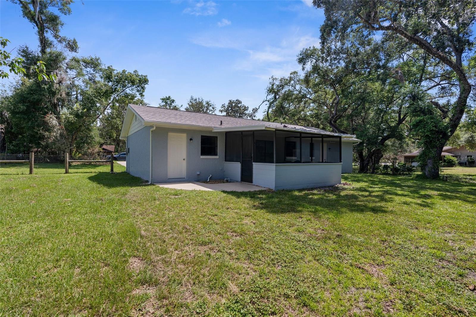 Image 21 of 25 For 5215 Azalea Circle