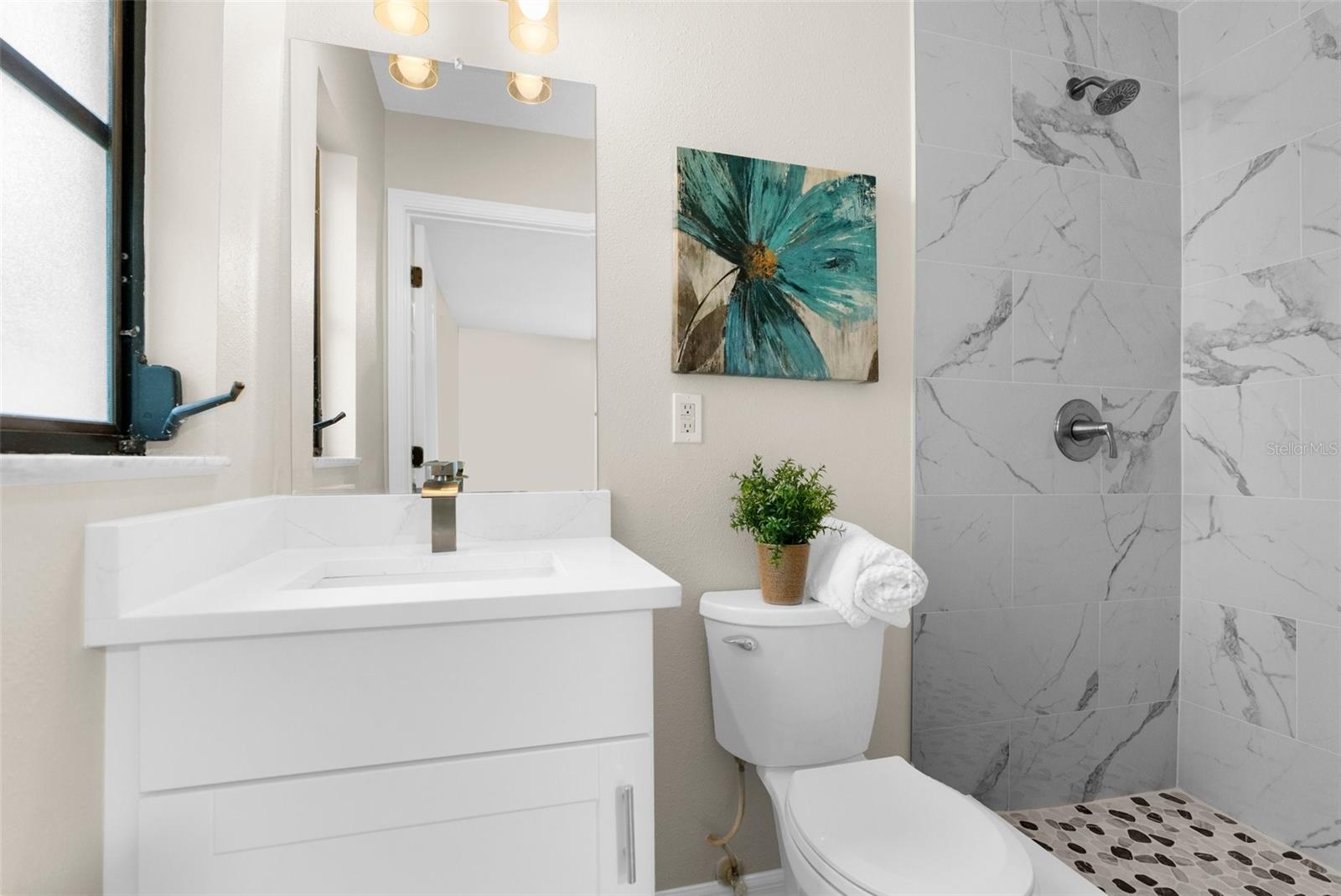 Image 4 of 25 For 5215 Azalea Circle