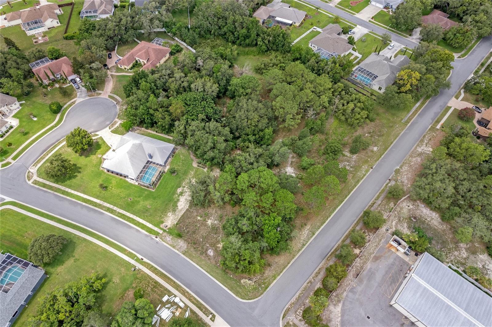 Image 17 of 19 For 00 Winding Oaks Boulevard