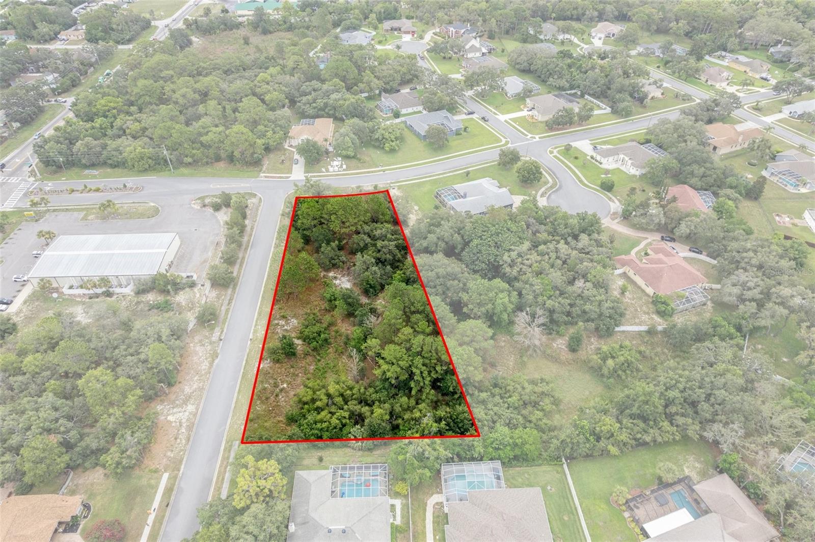 Image 7 of 19 For 00 Winding Oaks Boulevard