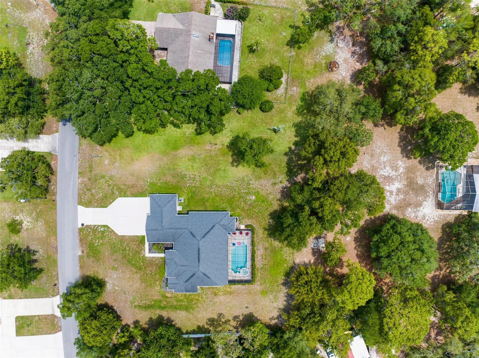Image 6 of 54 For 2111 Maximilian Avenue