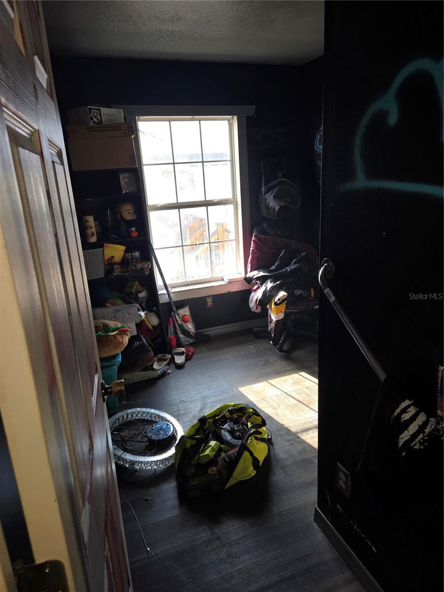 Listing photo id 11 for 5420 Bay Boulevard