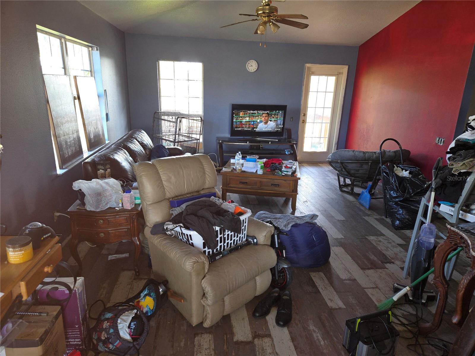Listing photo id 6 for 5420 Bay Boulevard