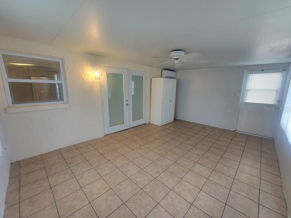 Image 16 of 17 For 7401 Potomac Drive