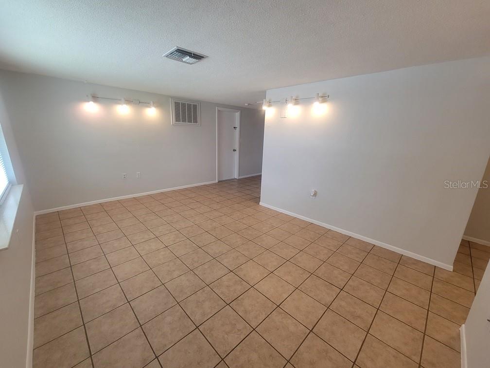 Image 3 of 17 For 7401 Potomac Drive