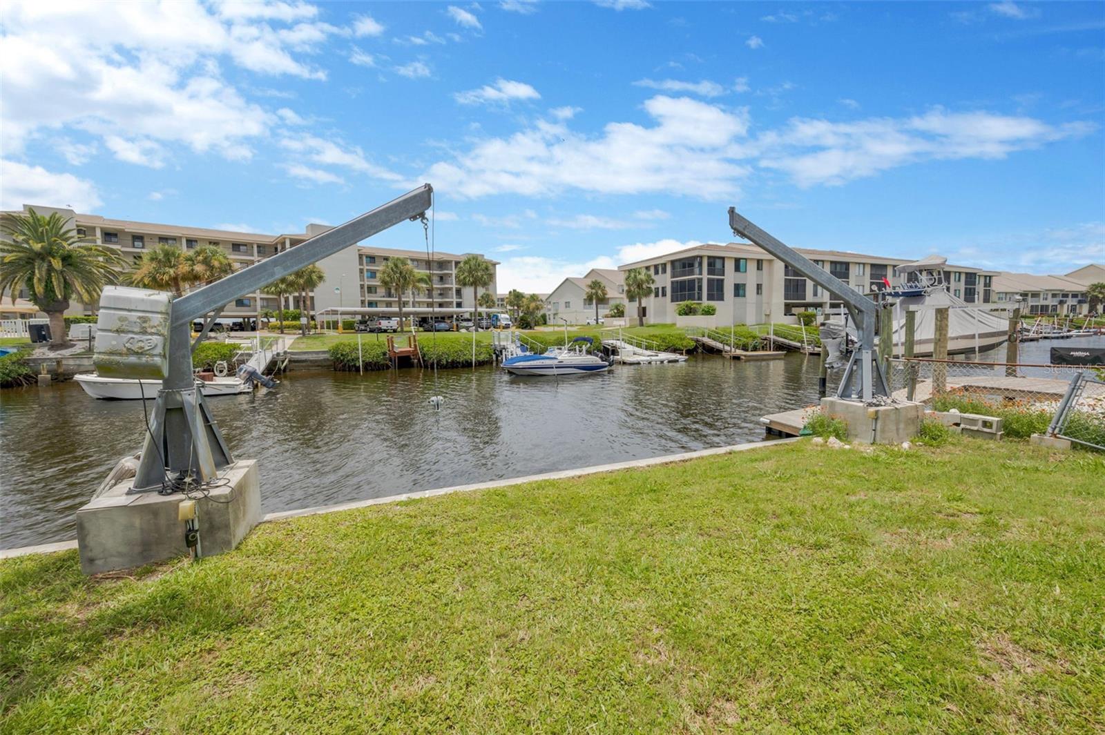 Image 71 of 75 For 8143 Channel Drive