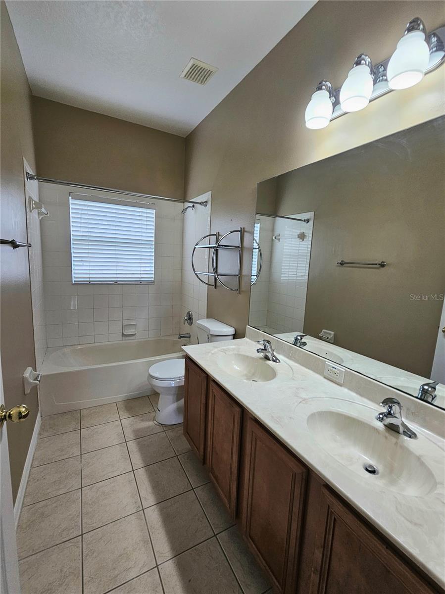 Image 26 of 48 For 3612 Northwoods Drive