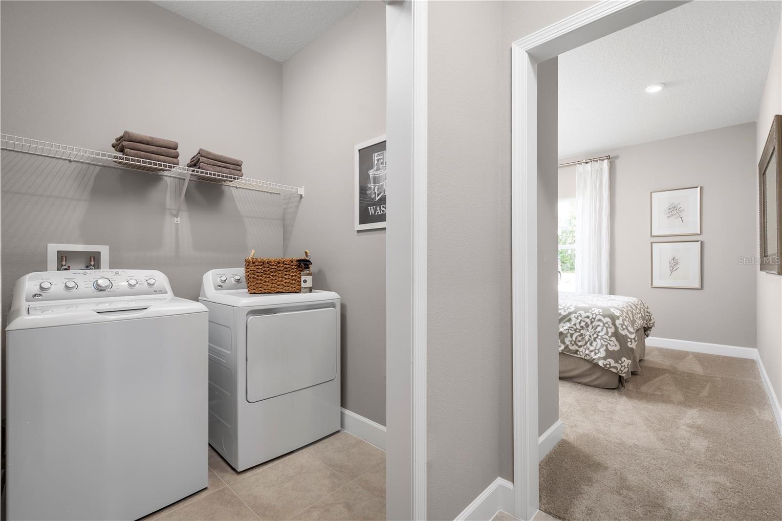 Listing photo id 11 for 10899 73rd Court