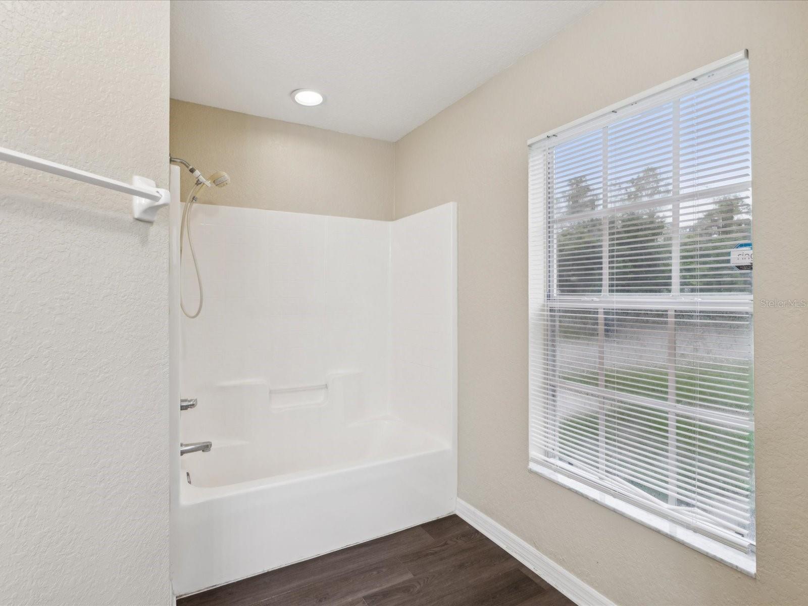 Image 19 of 34 For 5048 Teather Street