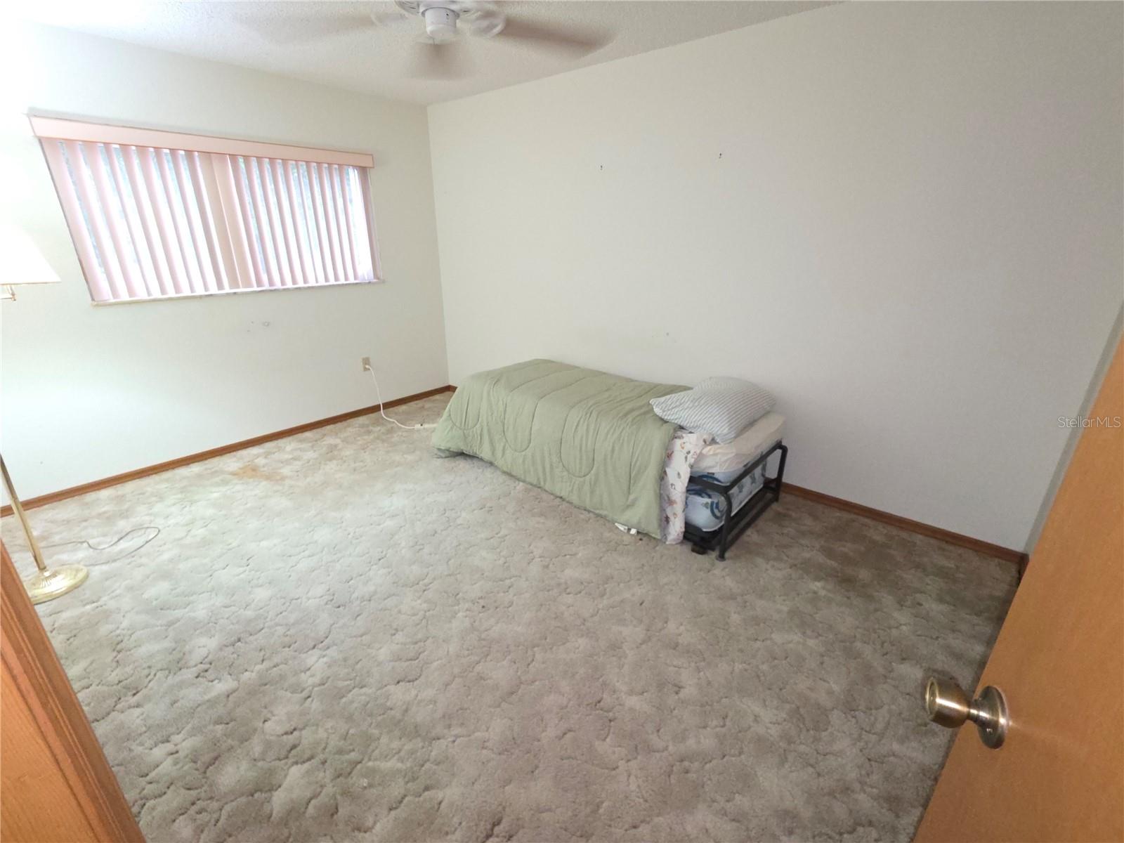 Image 16 of 25 For 11263 Murraysville Drive