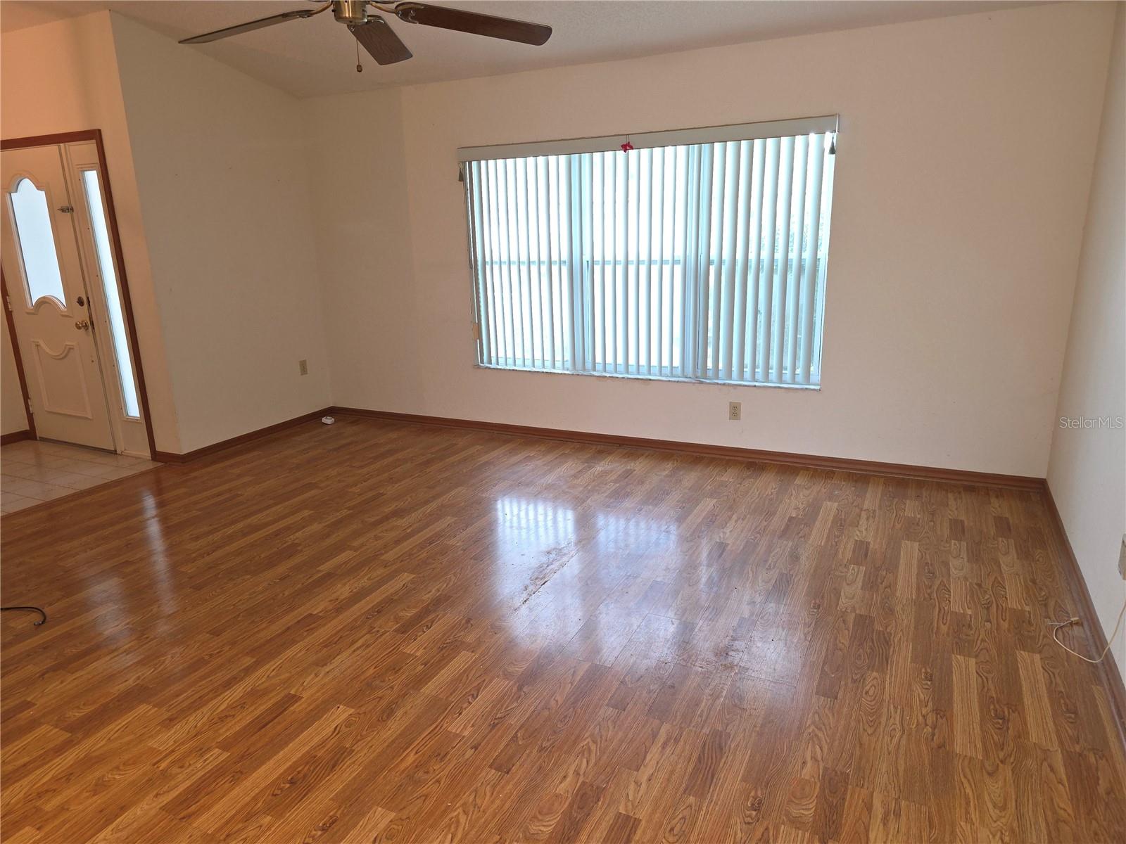 Image 7 of 25 For 11263 Murraysville Drive