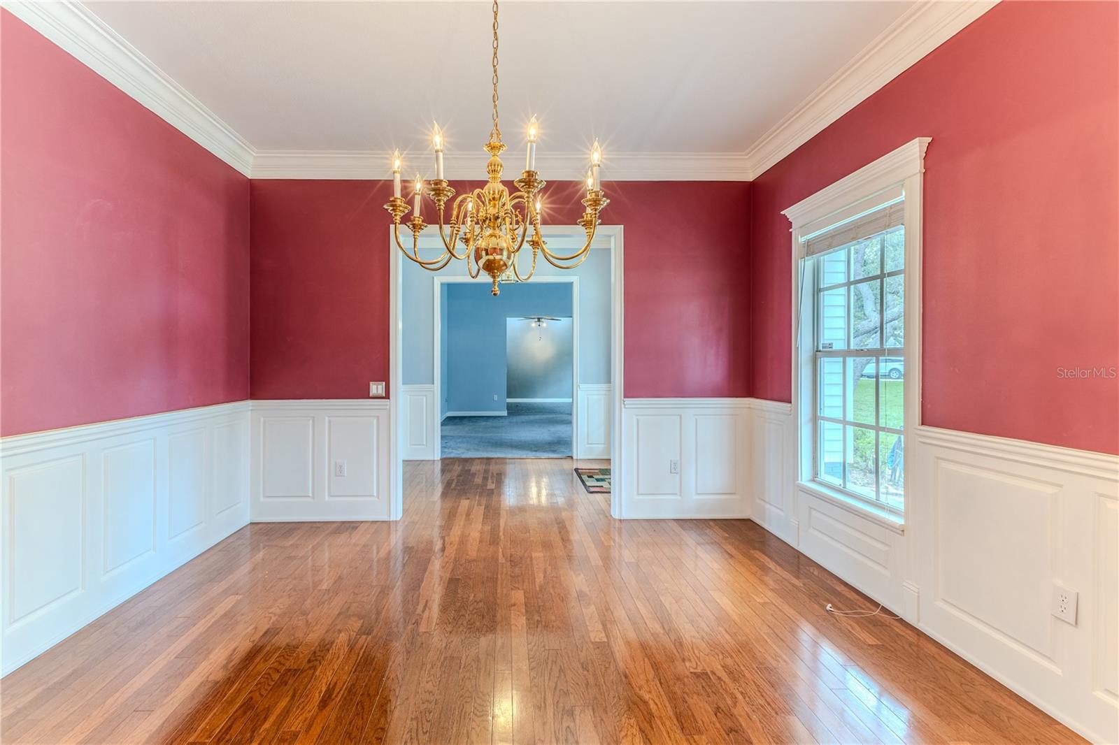 Image 14 of 89 For 7512 Oak Tree Lane