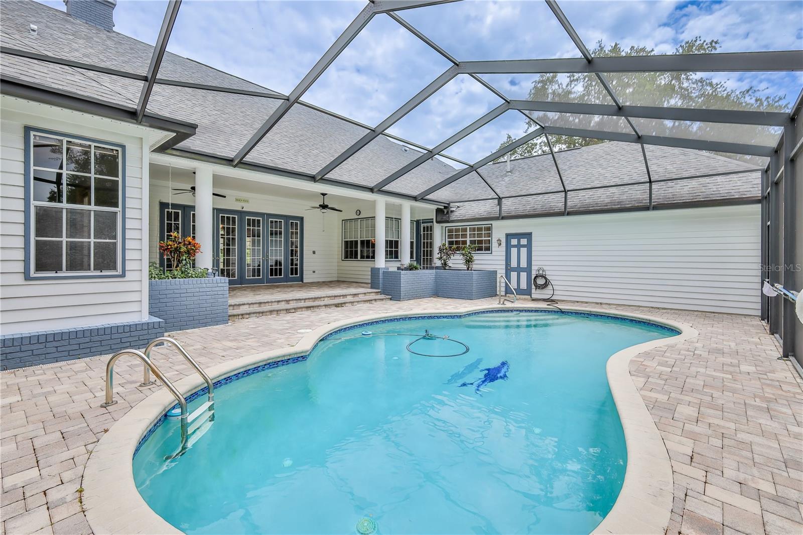 Image 3 of 89 For 7512 Oak Tree Lane