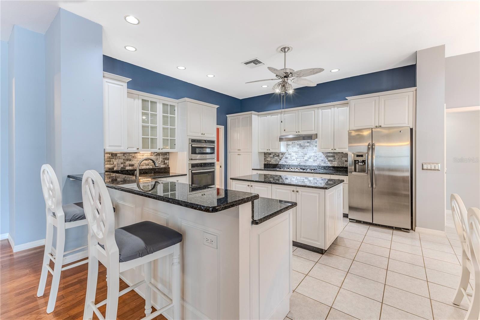 Image 32 of 89 For 7512 Oak Tree Lane