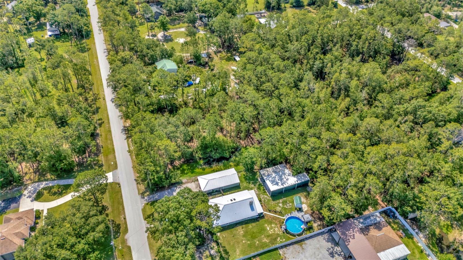 Image 8 of 11 For 27422 Green Willow Run