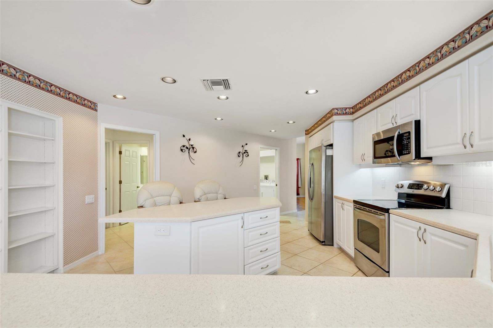Image 33 of 89 For 8540 Caitlin Court