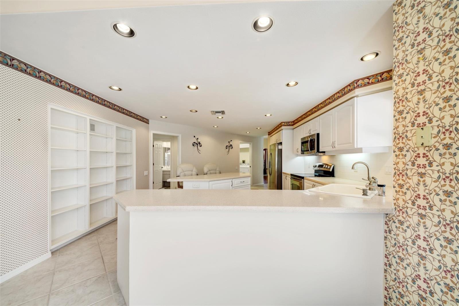 Image 34 of 89 For 8540 Caitlin Court