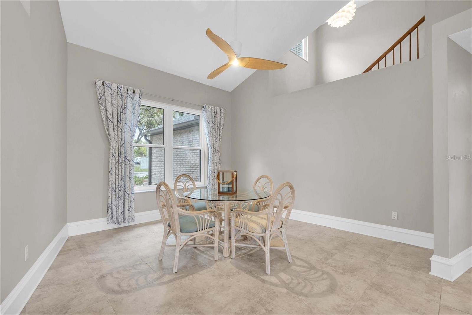 Listing photo id 20 for 6936 River Road
