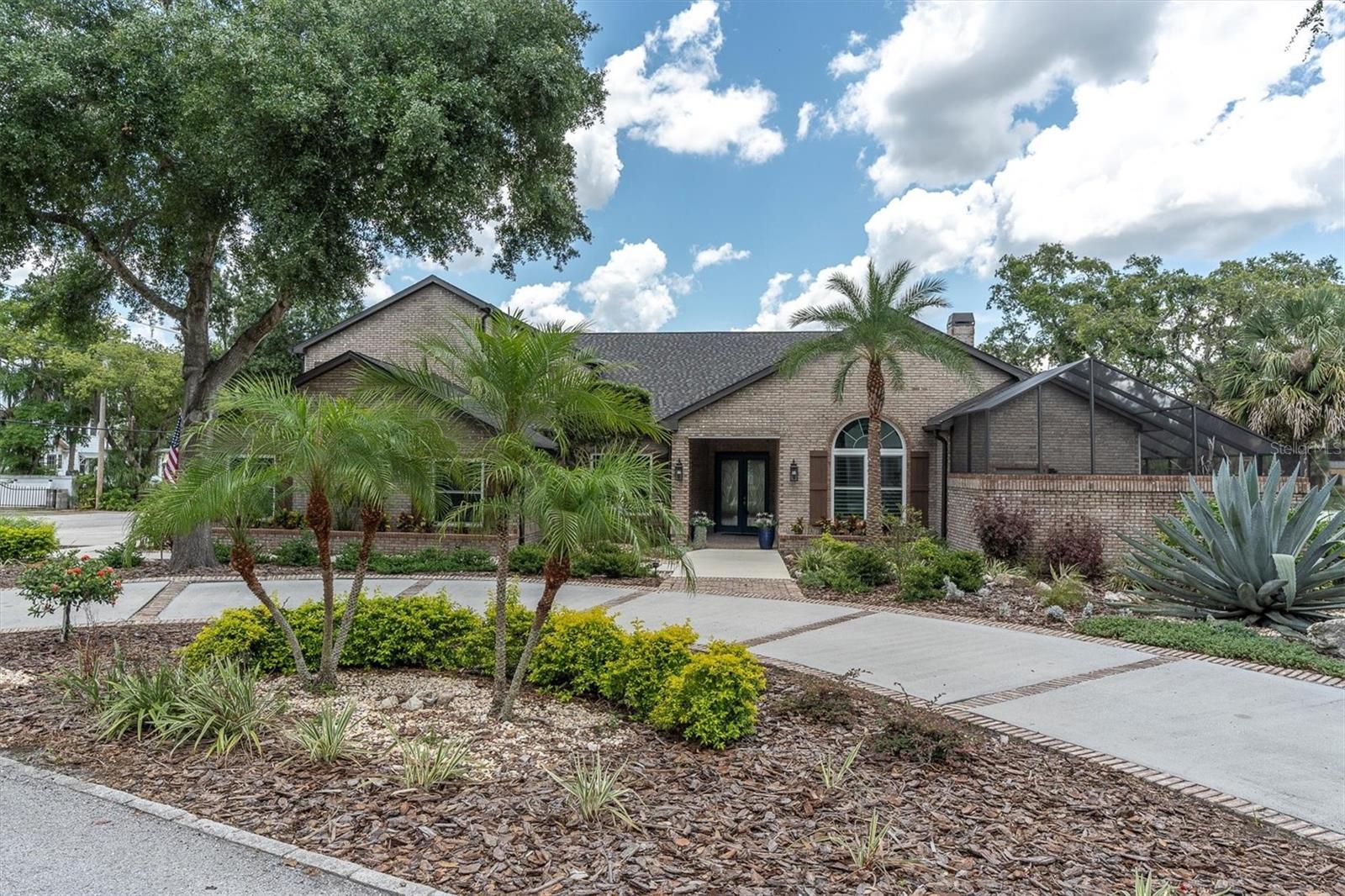 Listing photo id 66 for 6936 River Road