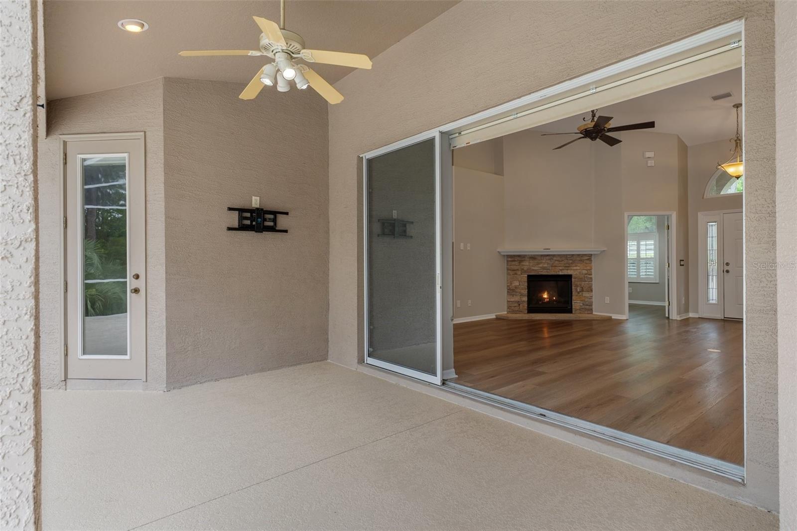 Image 10 of 75 For 5592 Nakoma Drive