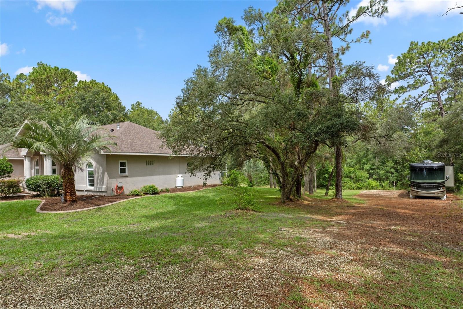 Image 4 of 75 For 5592 Nakoma Drive