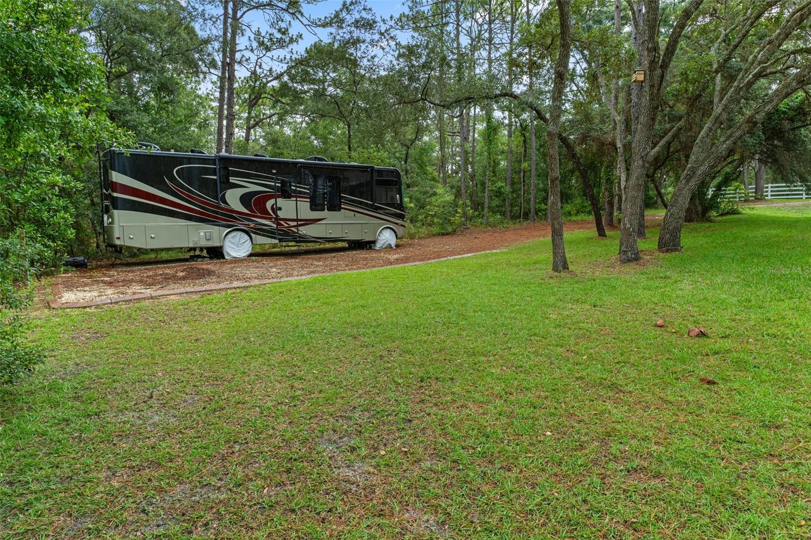 Image 54 of 75 For 5592 Nakoma Drive