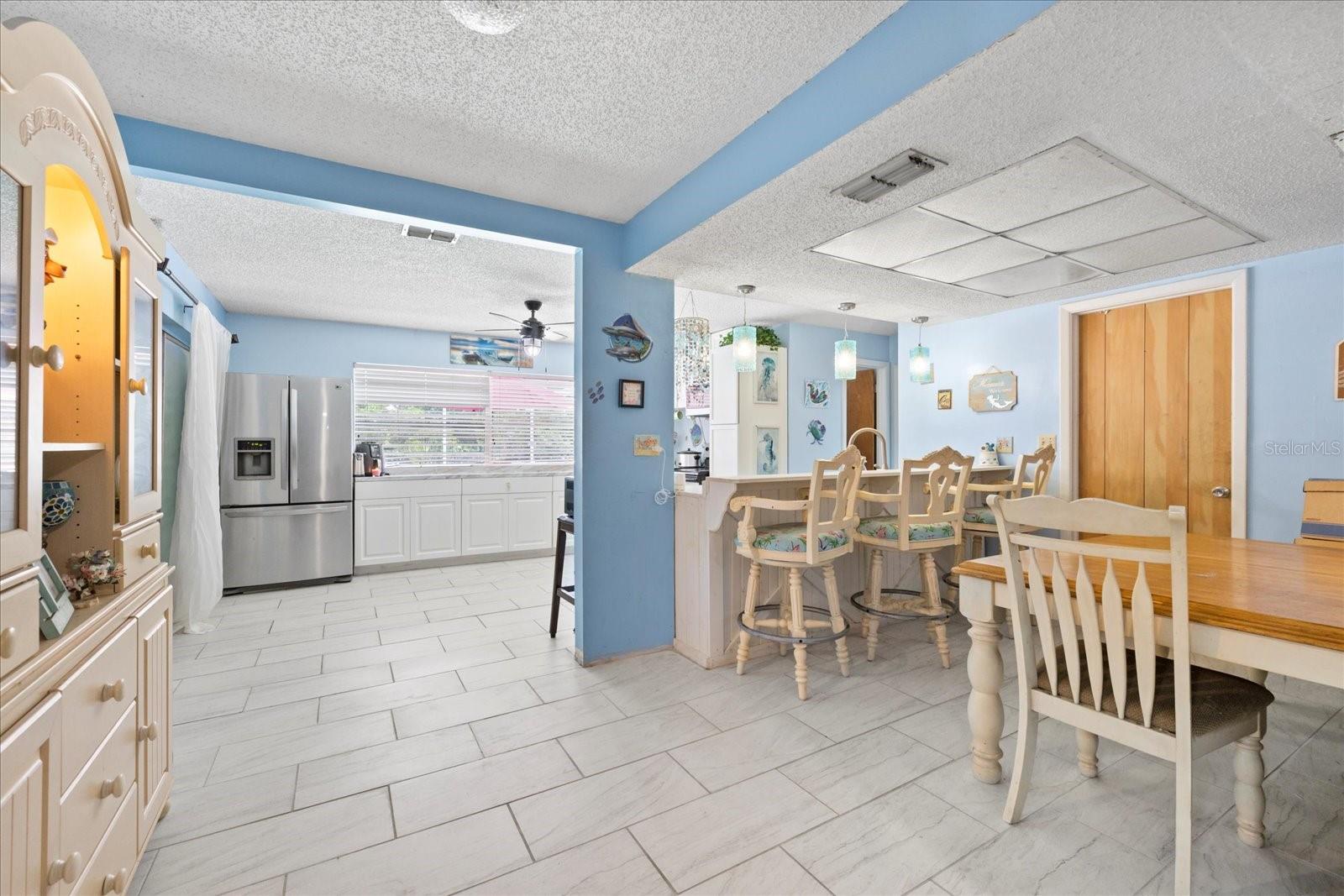 Image 20 of 35 For 2412 Mariner Boulevard
