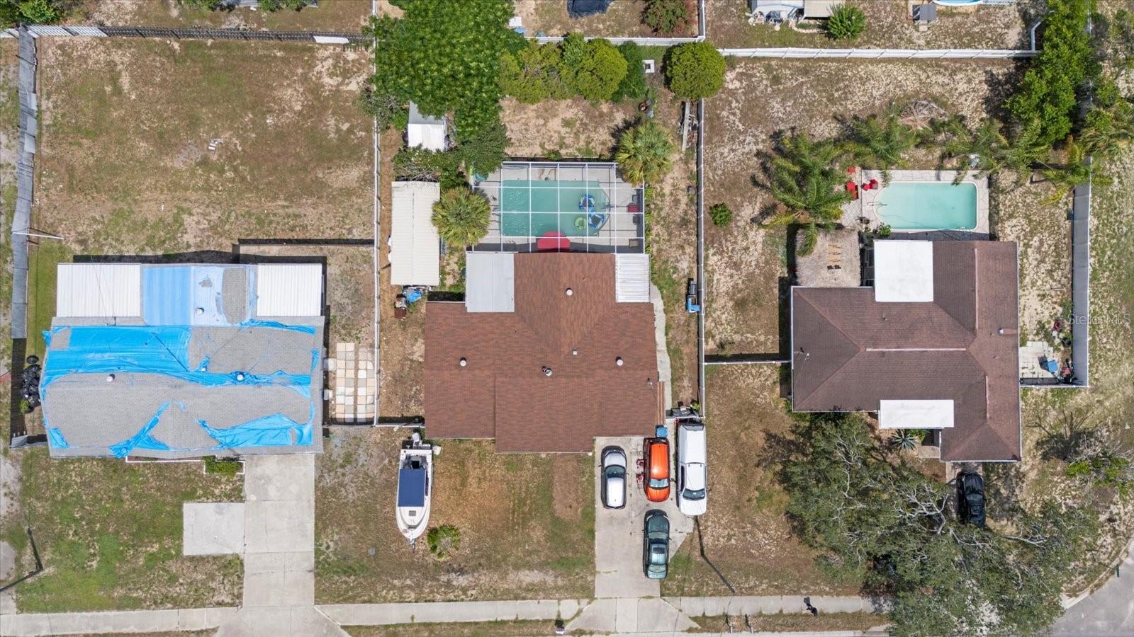 Image 3 of 35 For 2412 Mariner Boulevard