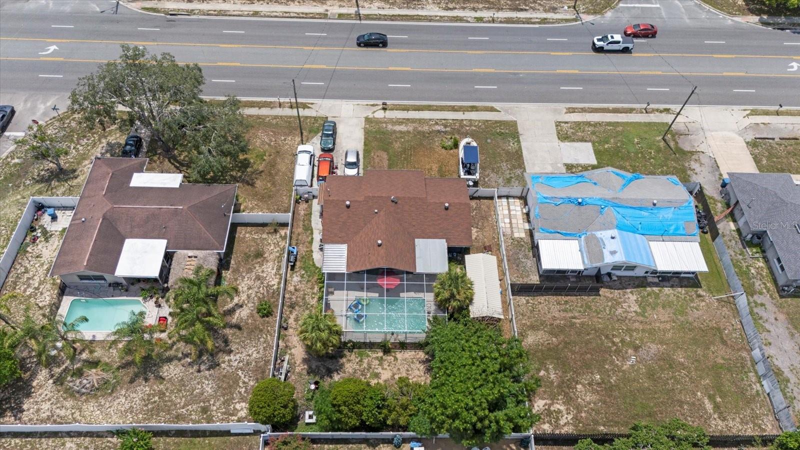 Image 4 of 35 For 2412 Mariner Boulevard
