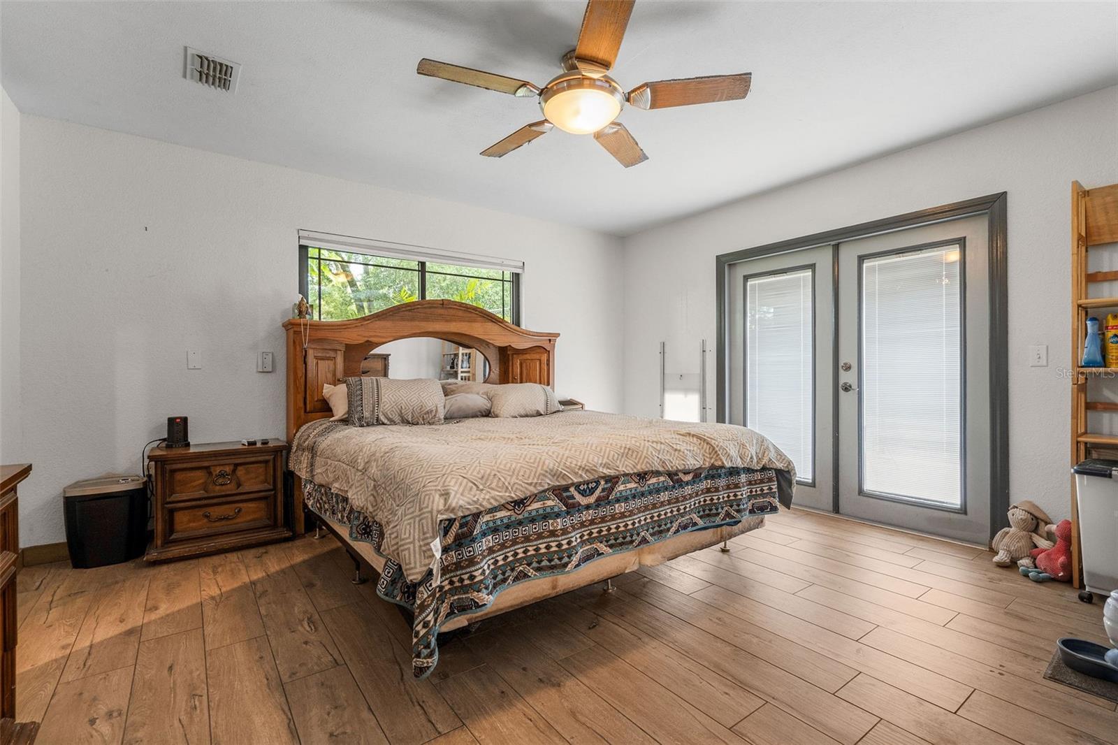 Listing photo id 9 for 34955 Blanton Road