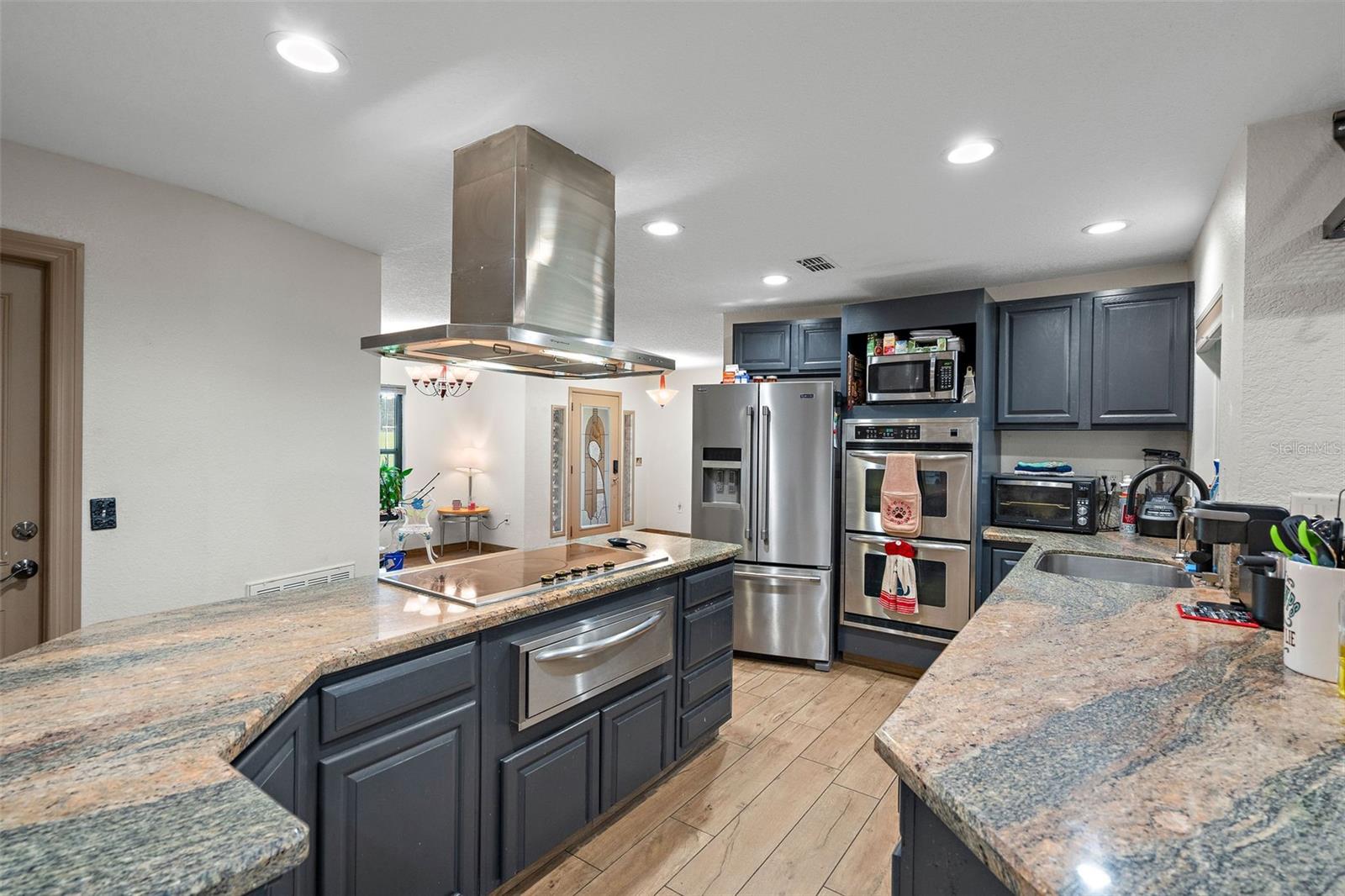 Listing photo id 1 for 34955 Blanton Road
