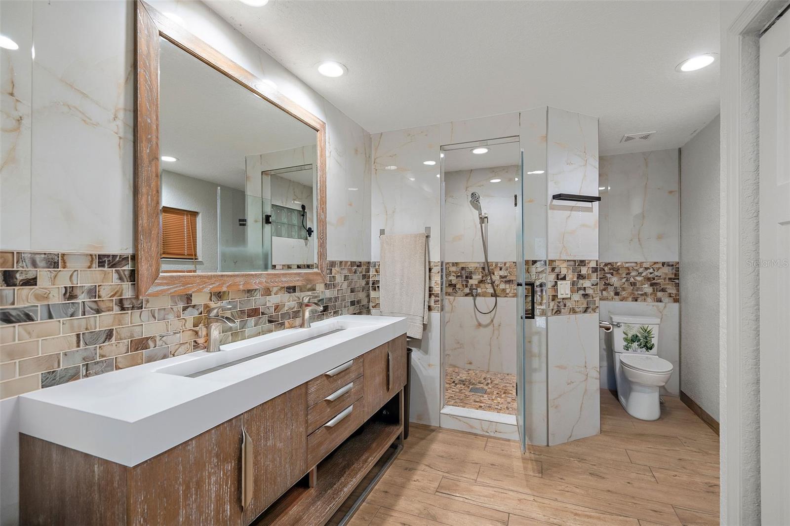 Listing photo id 7 for 34955 Blanton Road