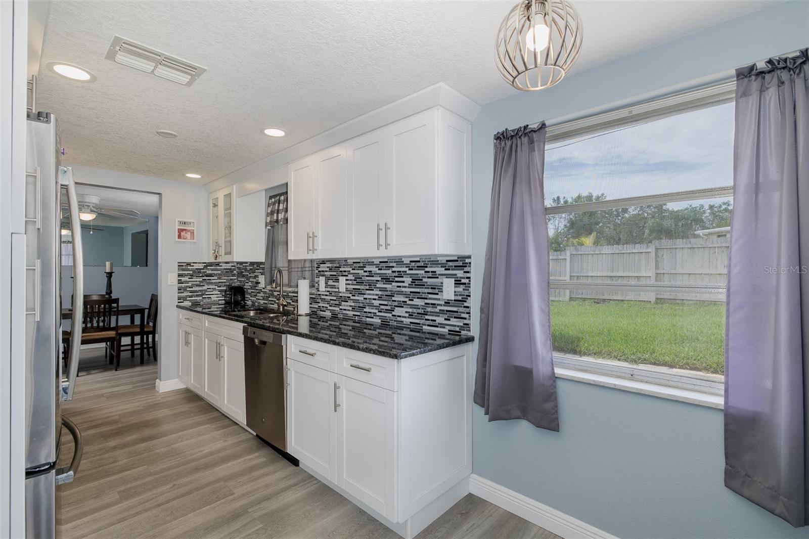 Image 19 of 41 For 5104 Cardiff Drive