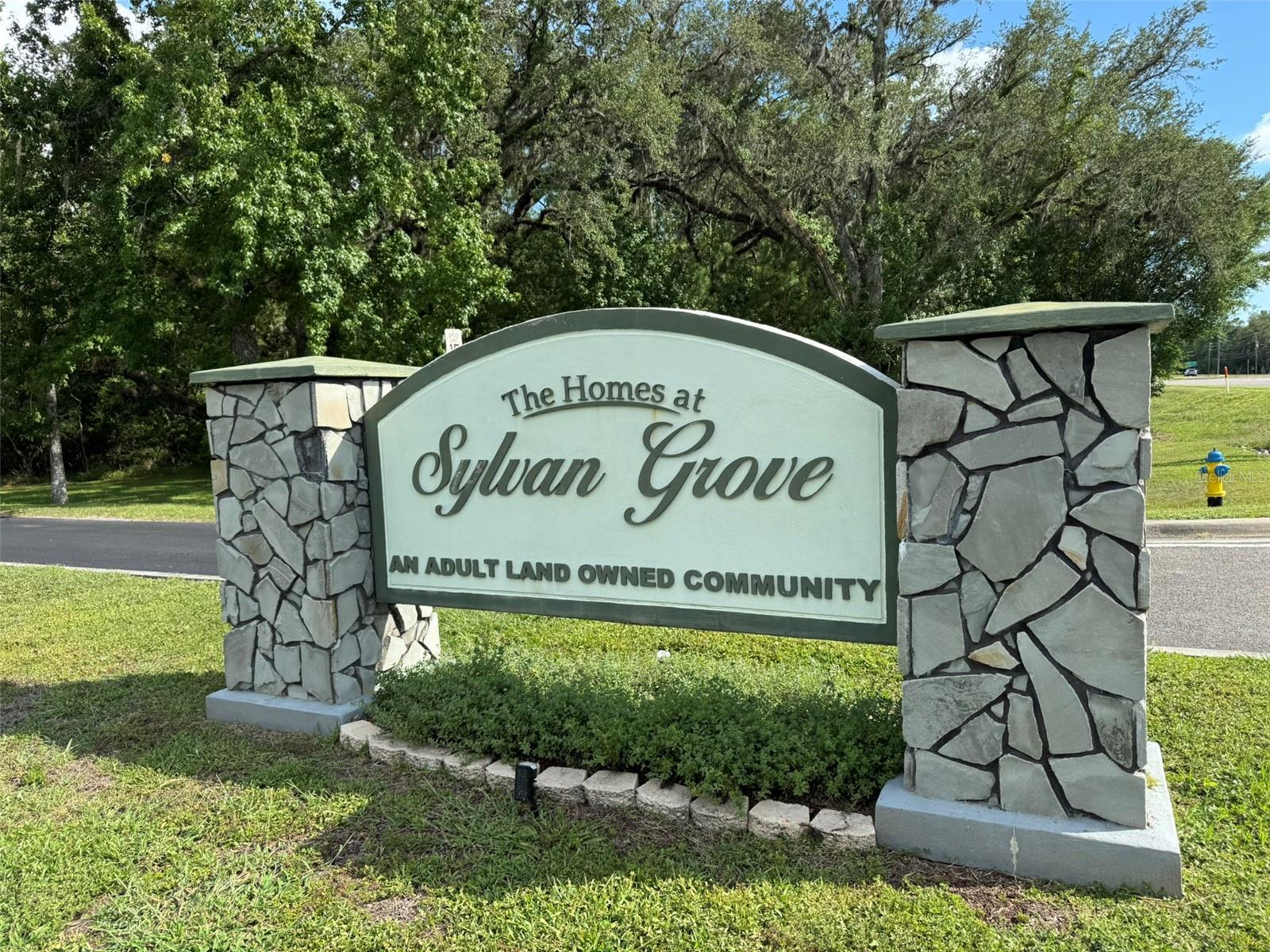 Details for 18035 Glen Raven Boulevard, BROOKSVILLE, FL 34604