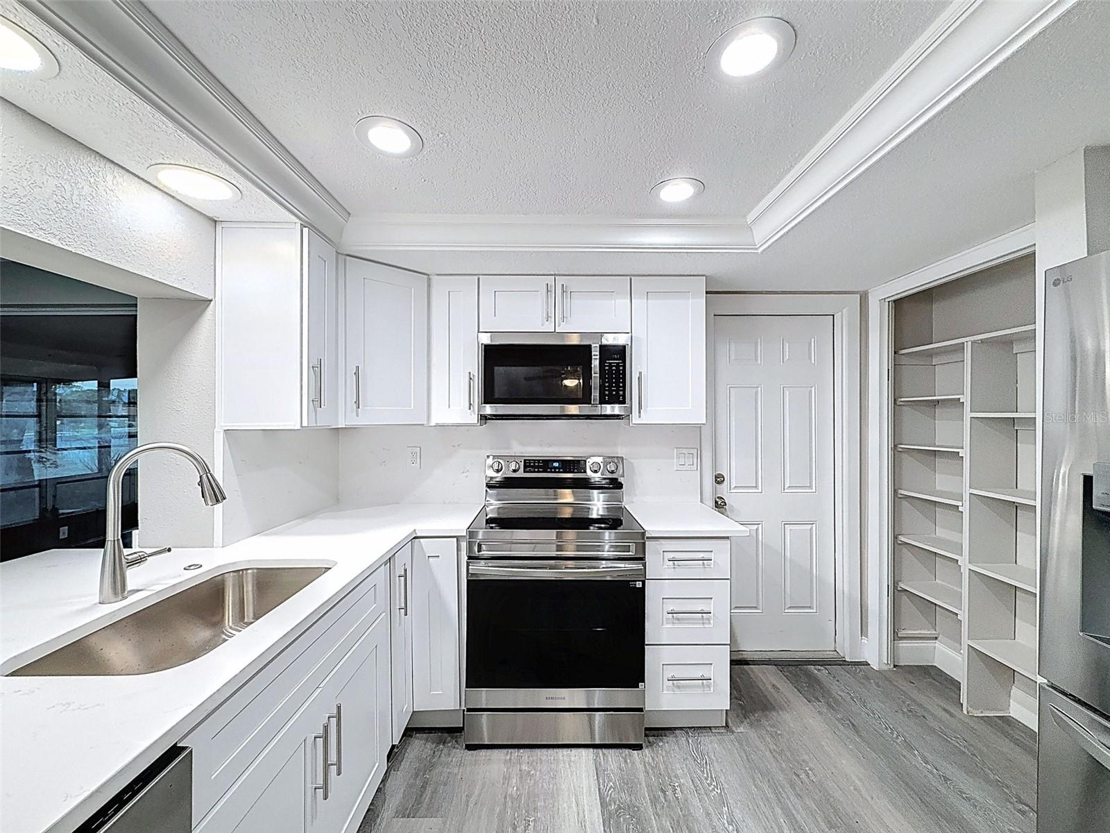 Image 16 of 59 For 3545 Landale Drive