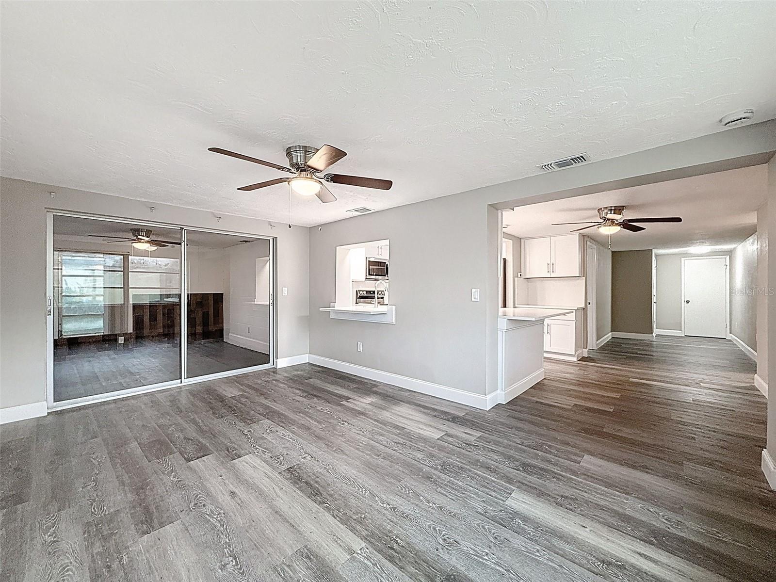 Image 20 of 59 For 3545 Landale Drive