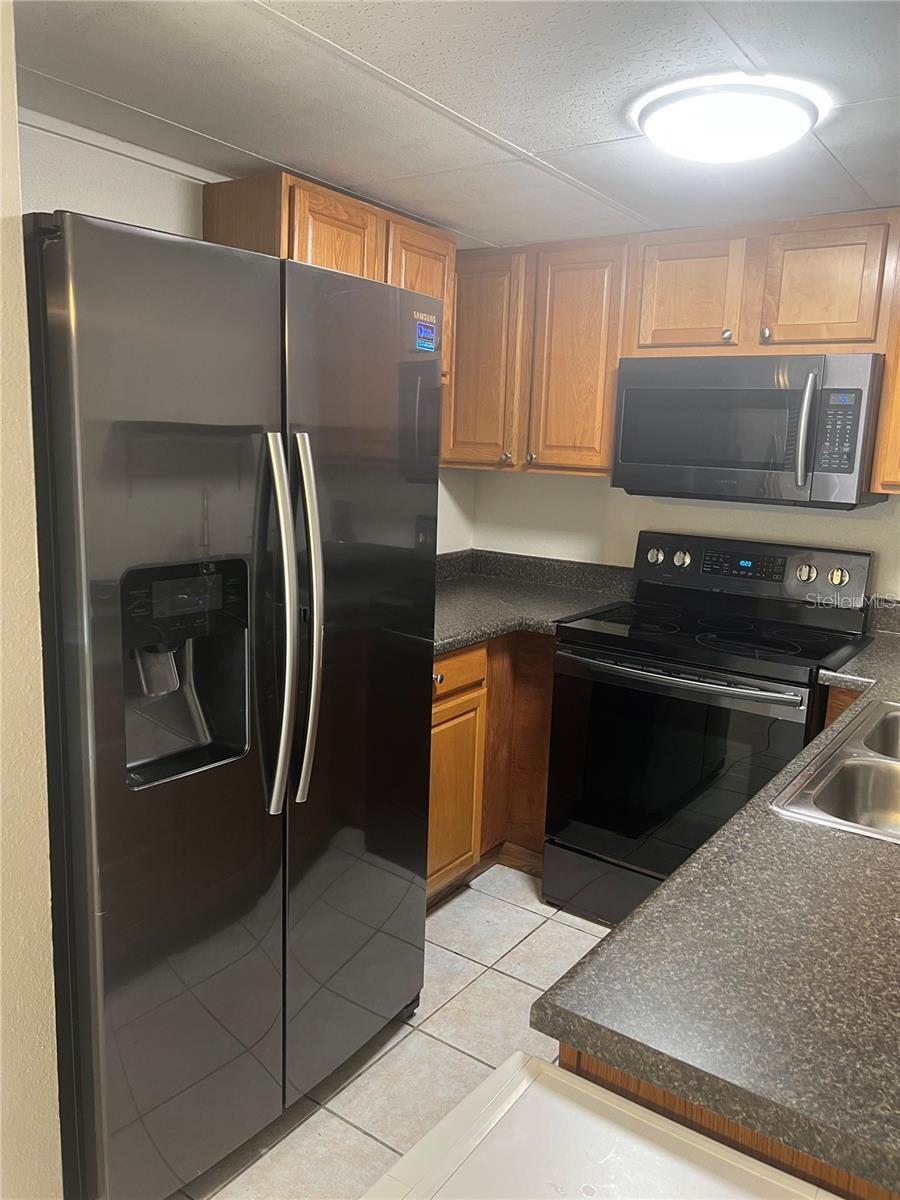 Image 11 of 20 For 5708 Townhouse Dr  5708