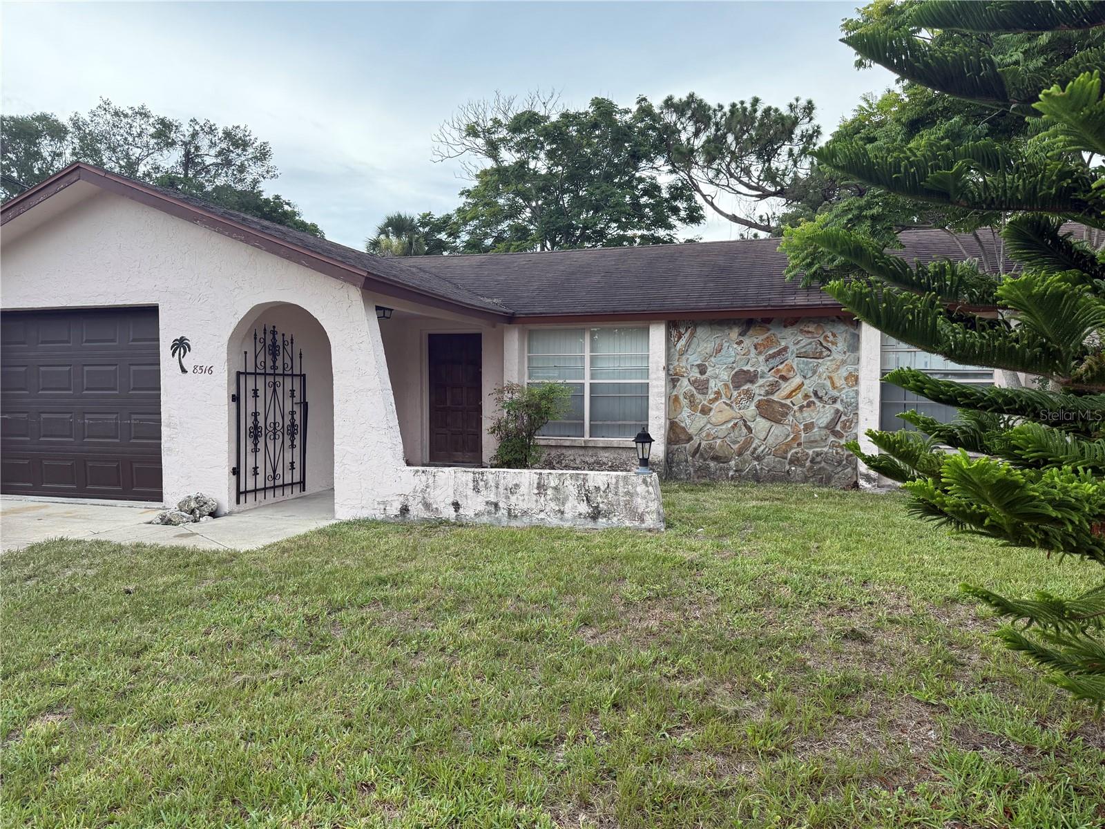 Details for 8516 Inwood Drive, HUDSON, FL 34667