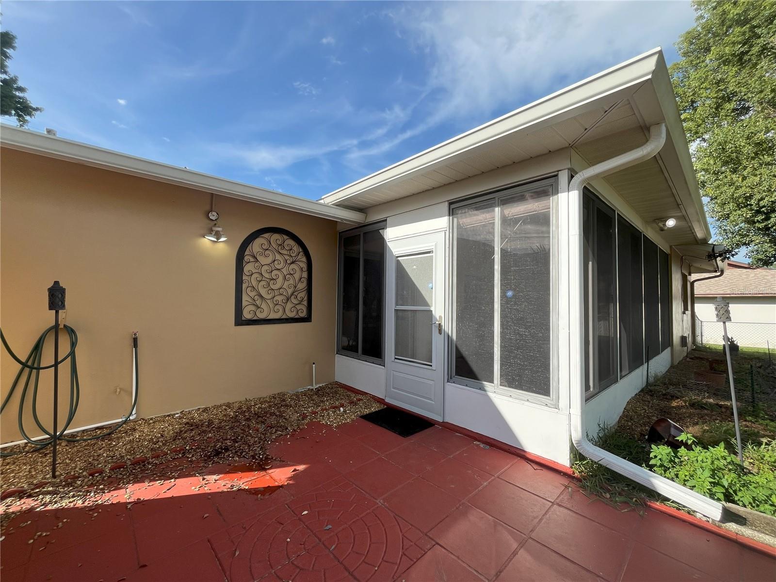 Image 12 of 23 For 10458 Clingman Street