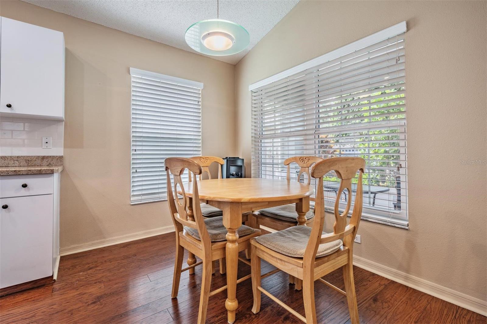 Image 11 of 29 For 1045 Trafalgar Drive