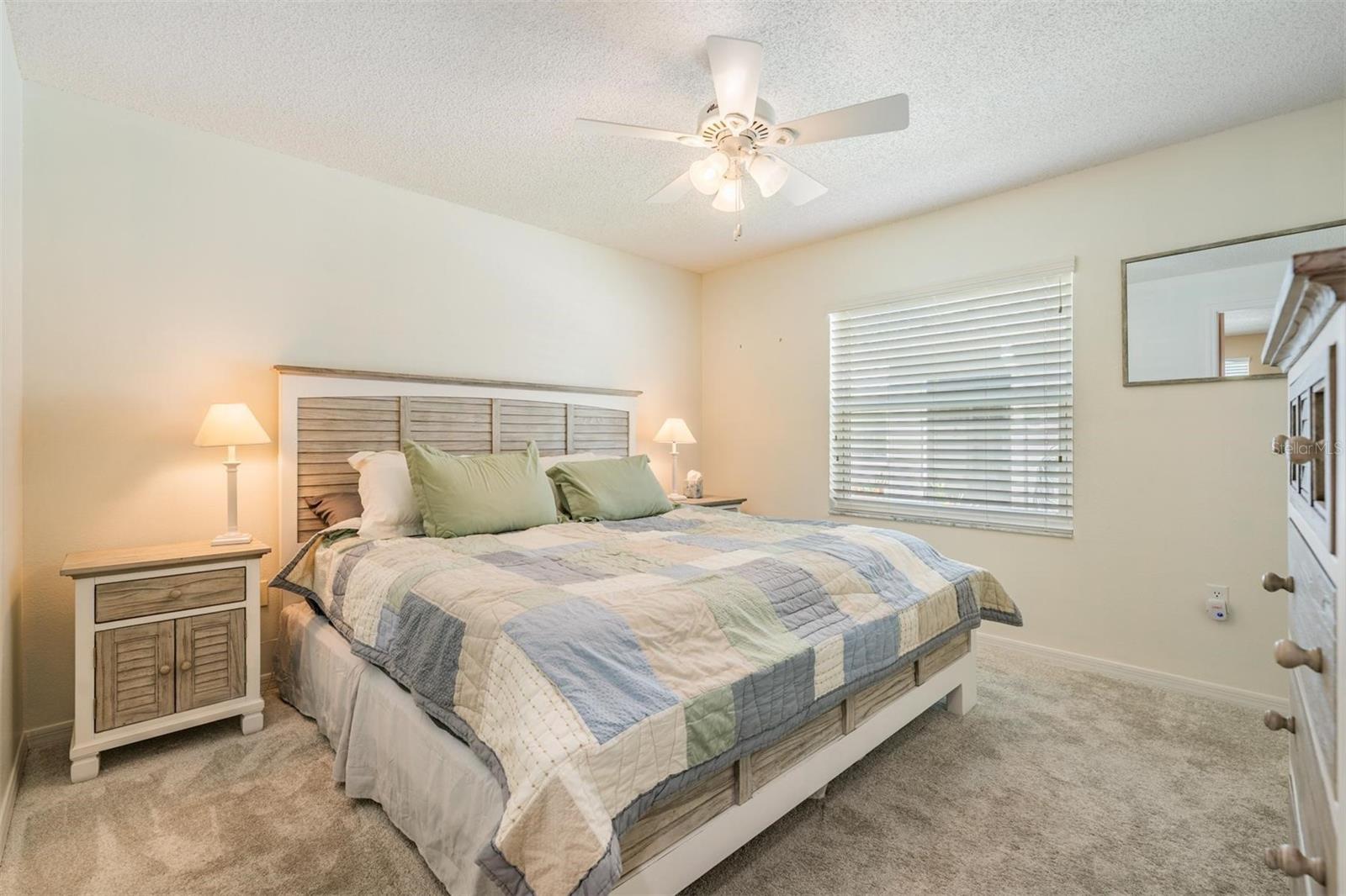 Image 16 of 29 For 1045 Trafalgar Drive