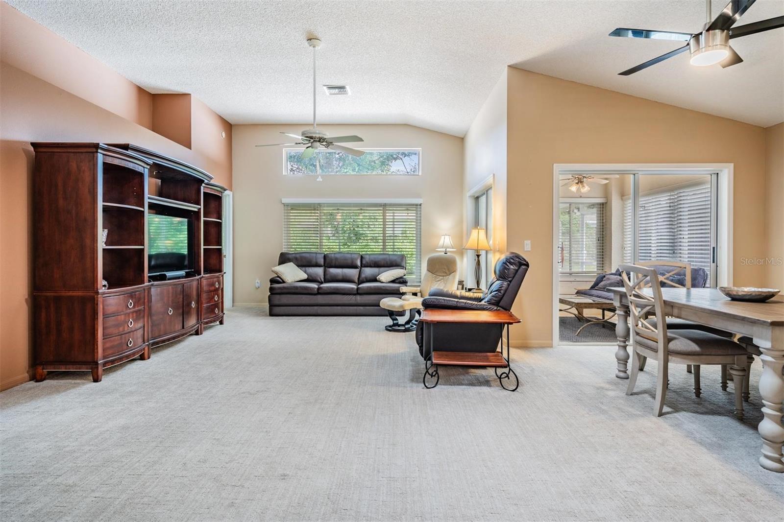 Image 6 of 29 For 1045 Trafalgar Drive