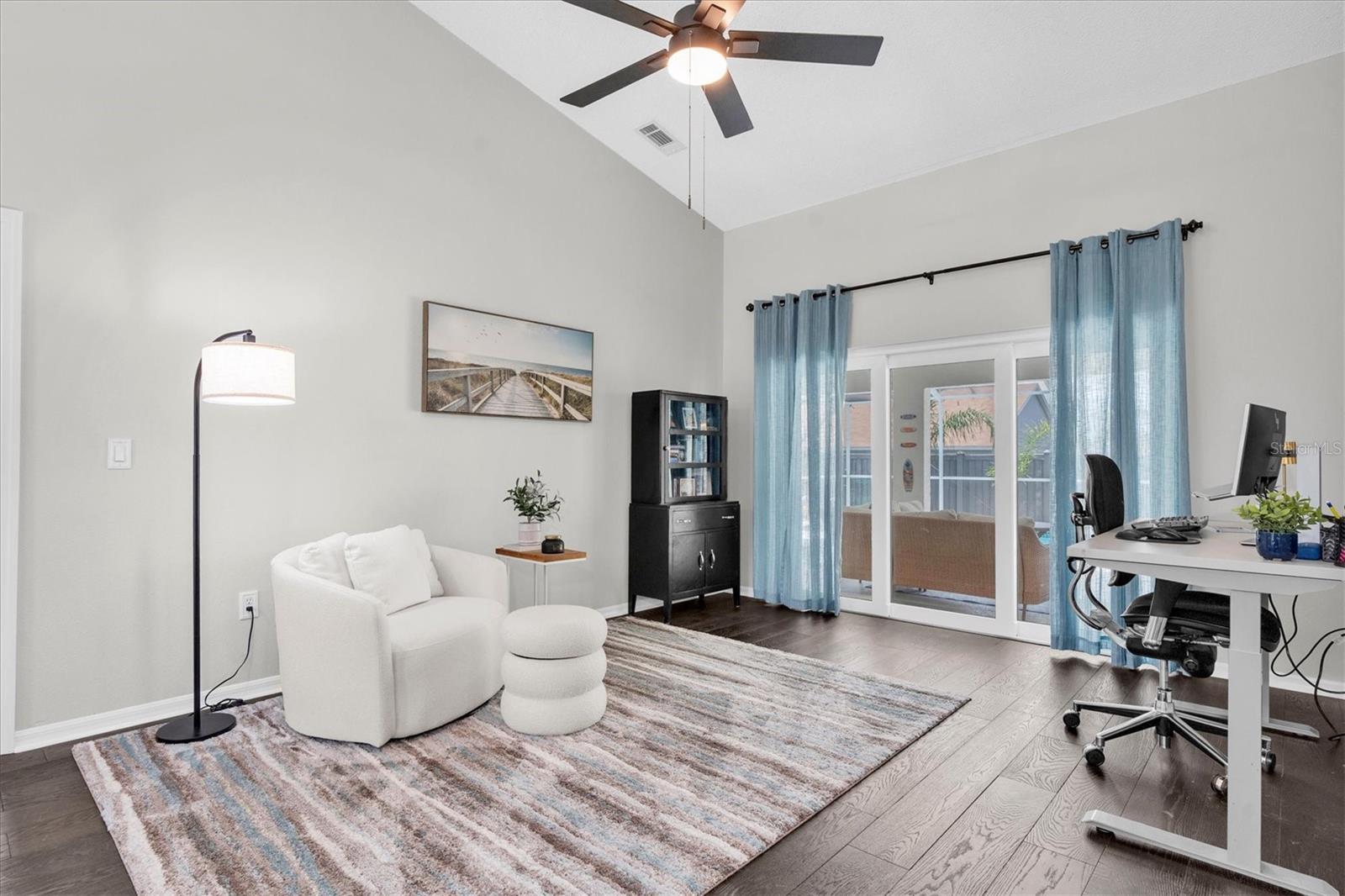 Image 3 of 36 For 9212 Calle Alta