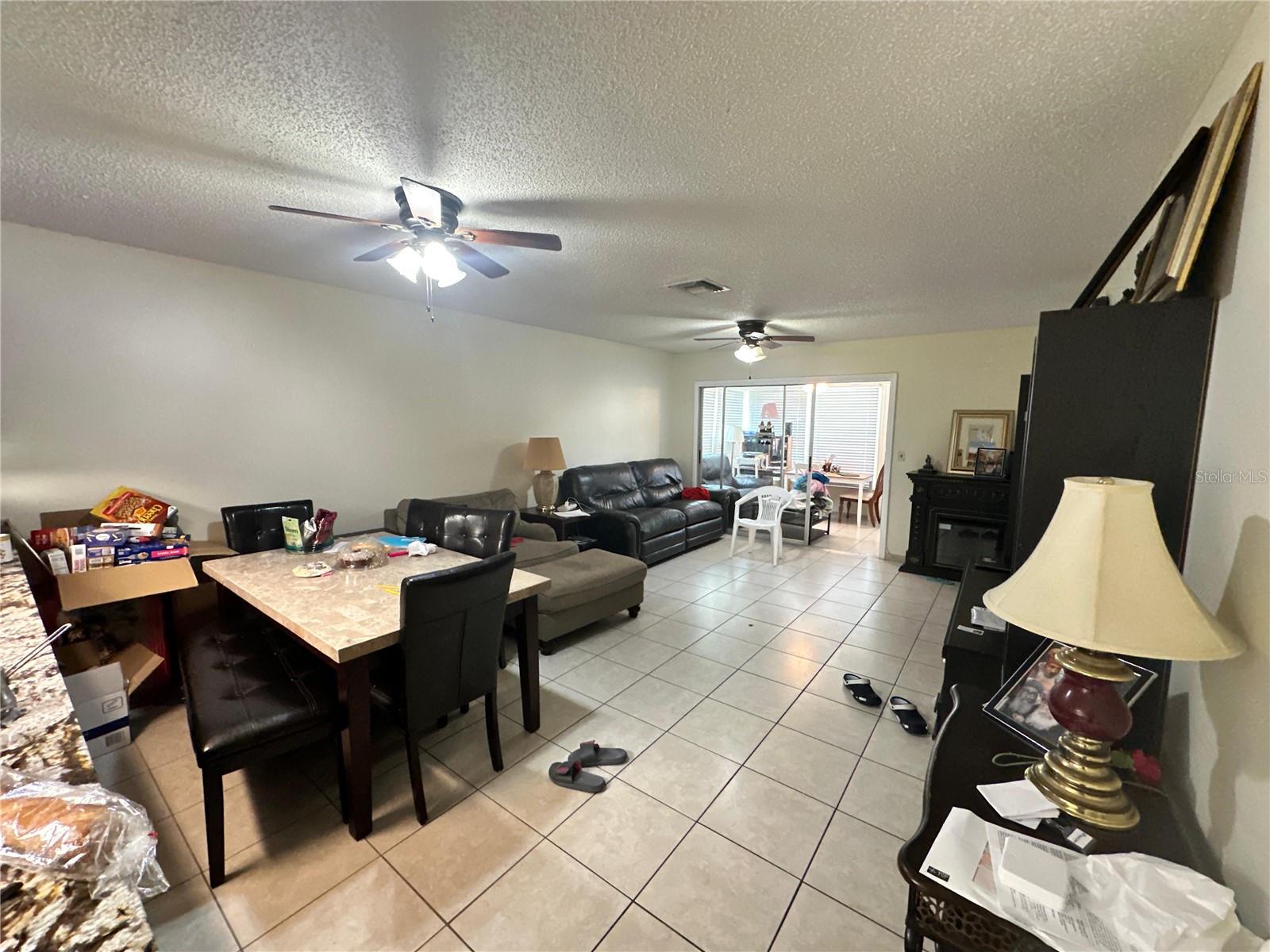 Image 17 of 17 For 2908 Bancroft Circle E B